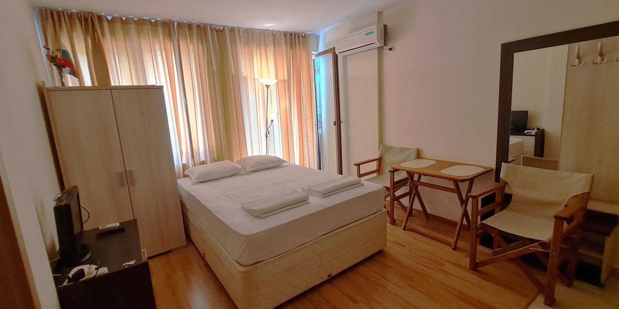 Summer Breeze Apartments Sunny Beach Eksteriør billede