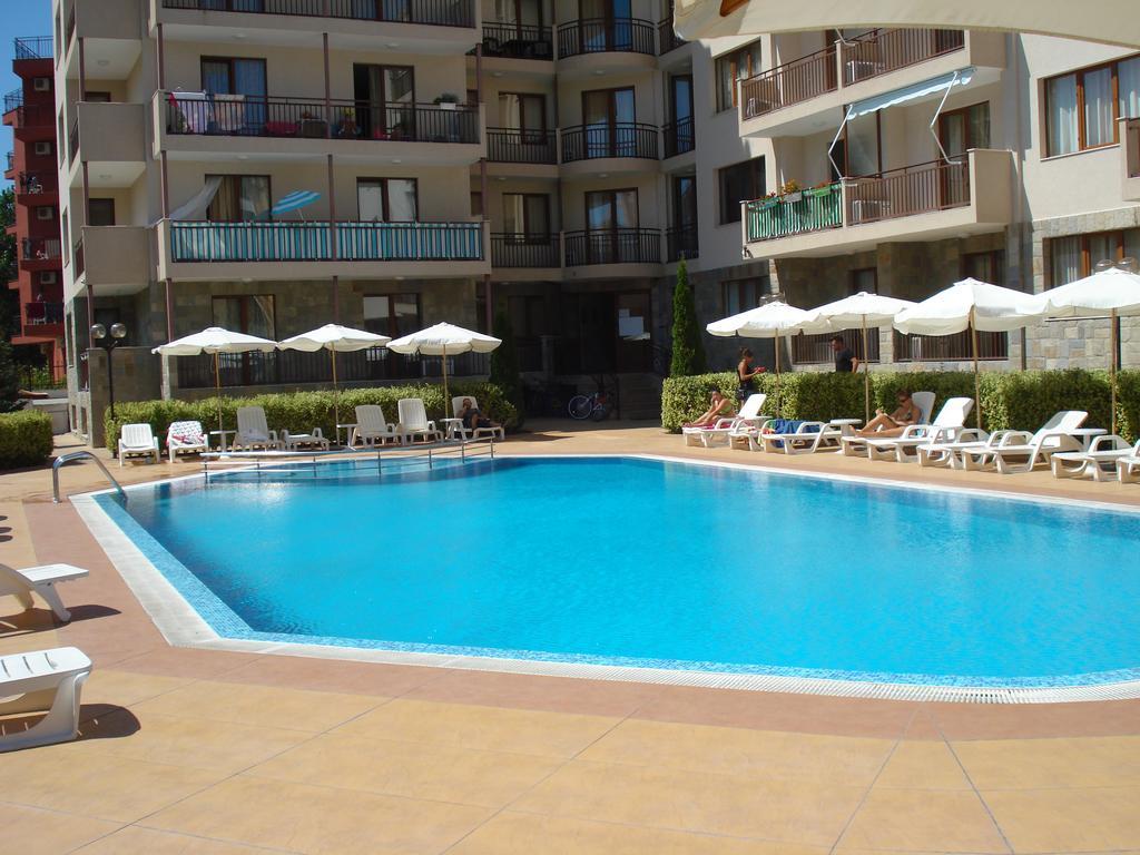 Summer Breeze Apartments Sunny Beach Eksteriør billede