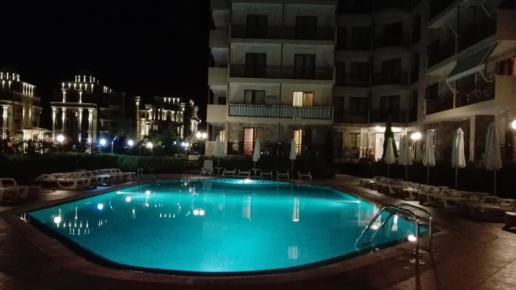 Summer Breeze Apartments Sunny Beach Eksteriør billede
