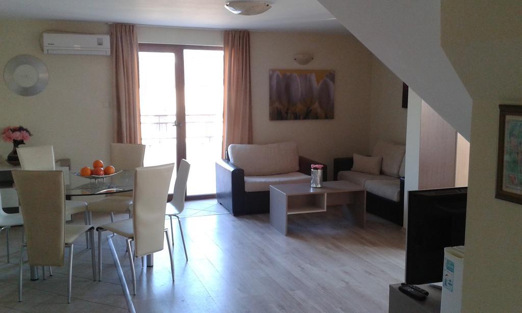 Summer Breeze Apartments Sunny Beach Eksteriør billede